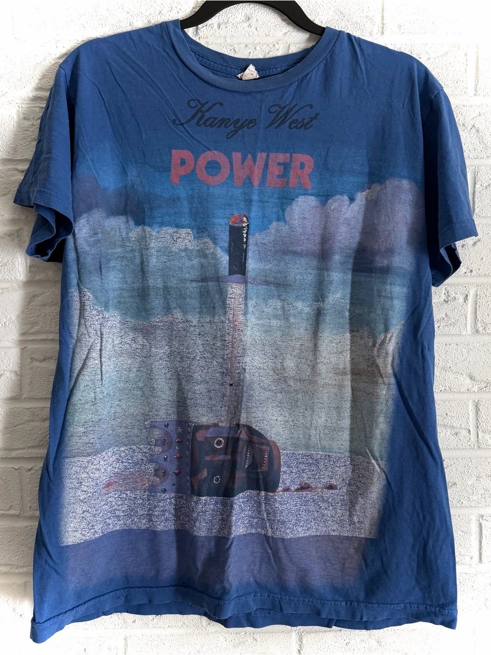Vintage Kanye West Power Tower Twisted Fantasy T-Shirt Size Large